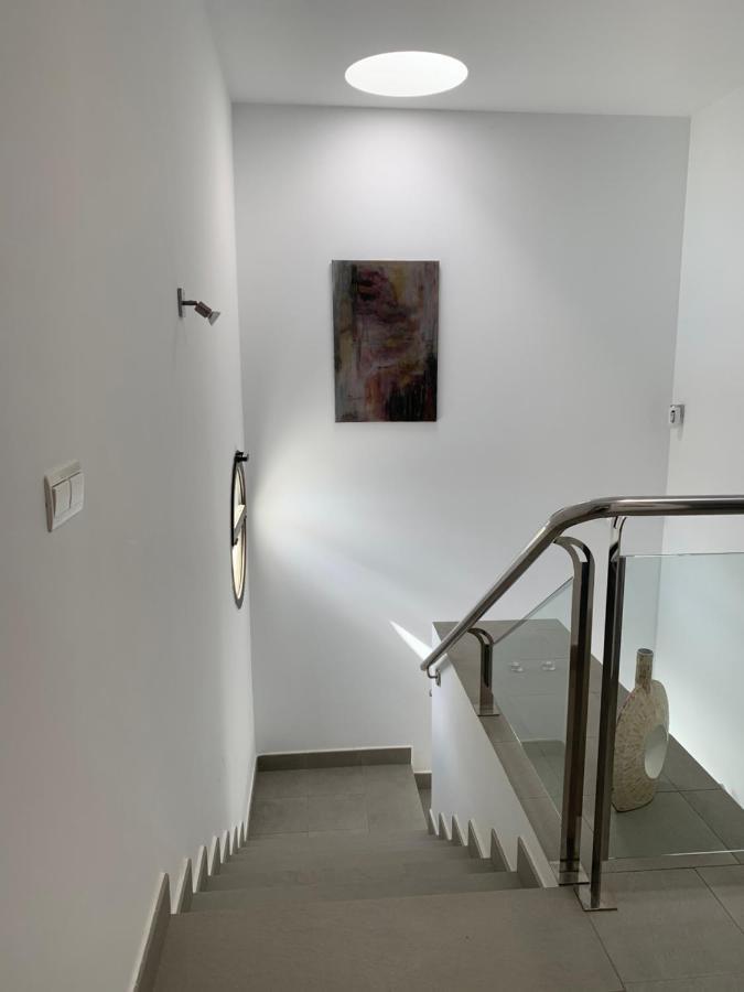 Modern Villa With Sea Views Коста Тегисе Екстериор снимка