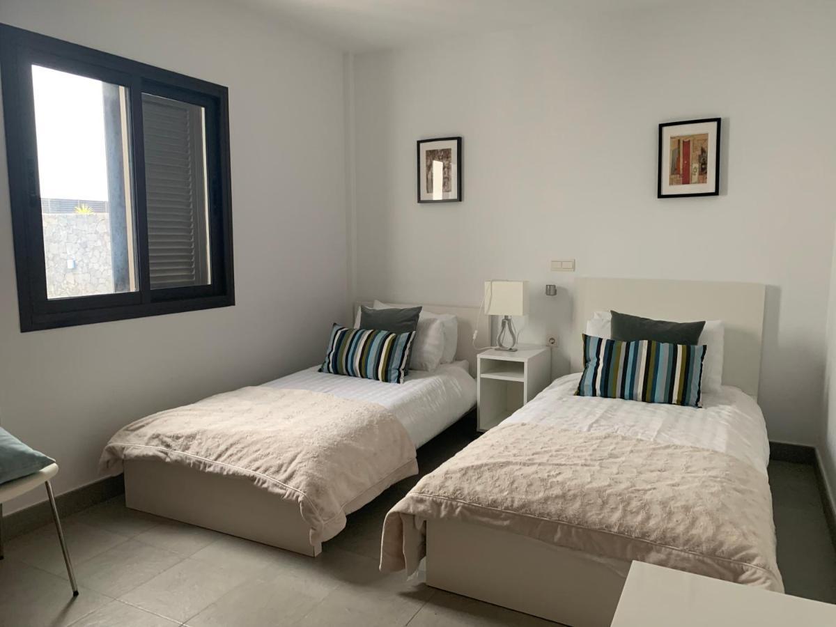 Modern Villa With Sea Views Коста Тегисе Екстериор снимка